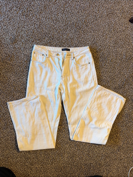 Denim - White flare jeans Women’s small
